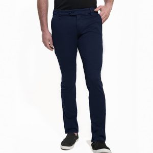 pantalón chino azul